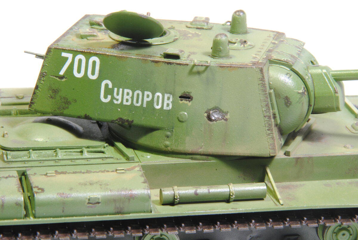 Модель КВ-1 41 года с пушкой Ф-32
