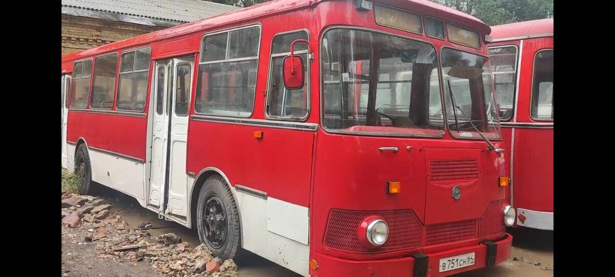 Ремонтируем проводку в ретроавтобусе ЛиАЗ-677М. Часть 1: освещение салона