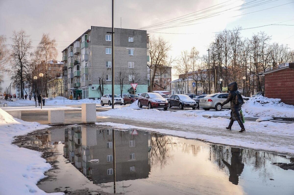 Поскользнулась во дворе многоэтажки, сломала руку и взыскала с Управляйки за это 228 тыс руб