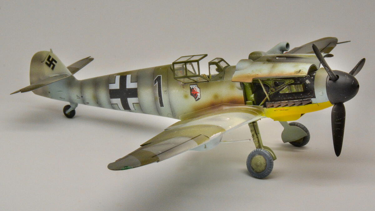 Мессершмитт Bf-109 G 1:48  Звезда