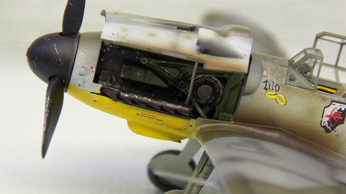 Мессершмитт Bf-109 G 1:48  Звезда