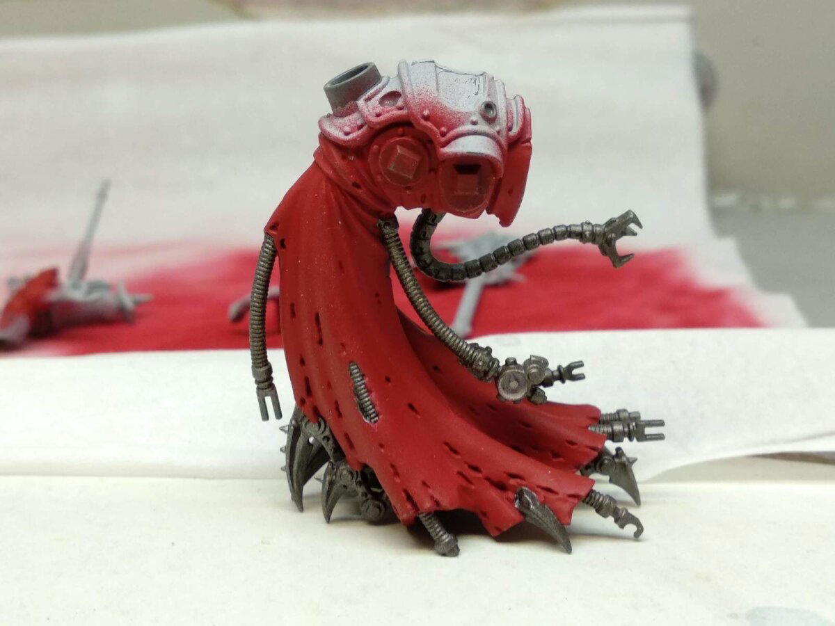 Skitarii tech-priest dominus