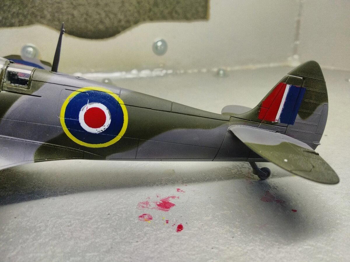 Spitfire mk.IXe 1:48 Revell