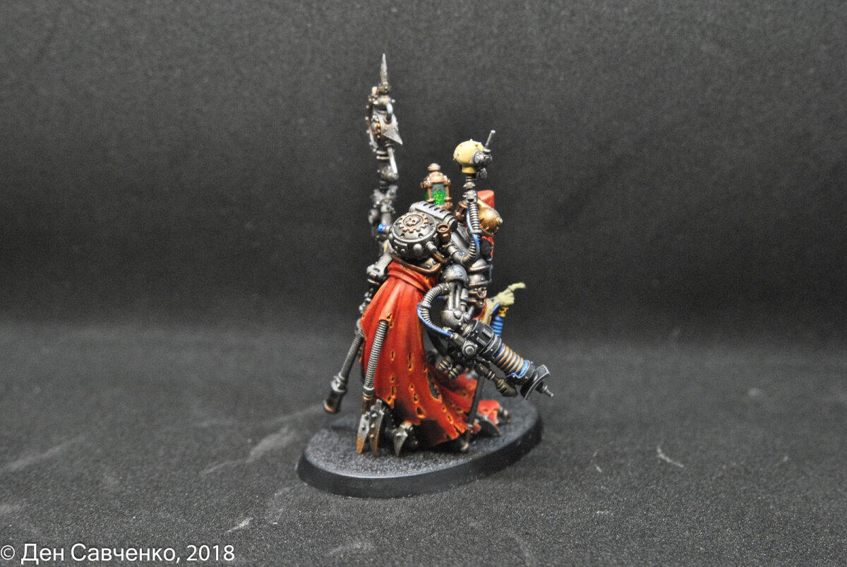 Skitarii tech-priest dominus