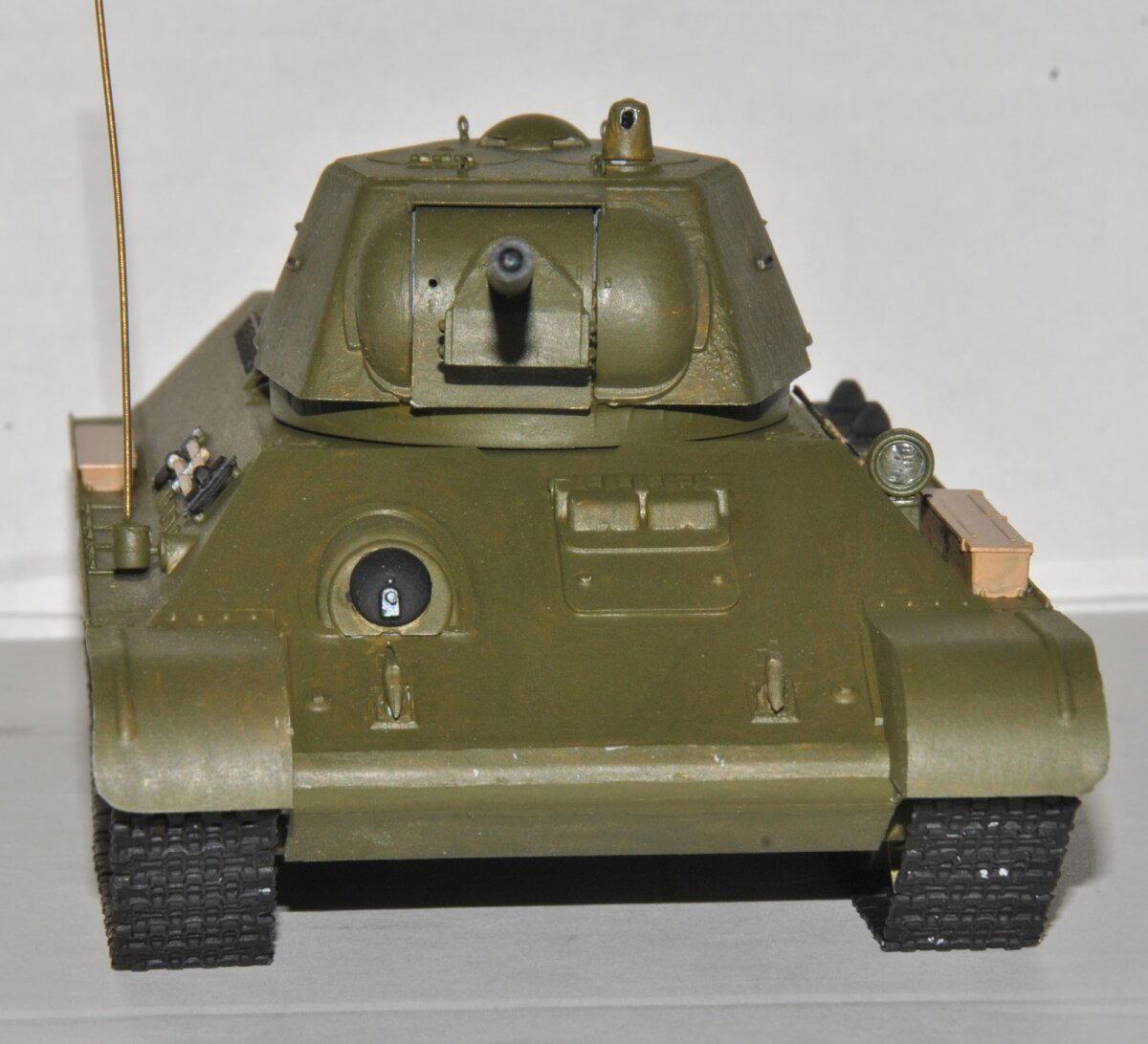 Стендовая модель т-34-76