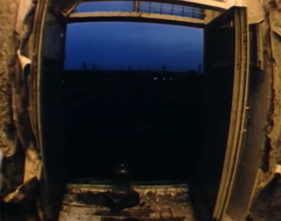Пейзажи заброшенных строений, ссср, 1990 год