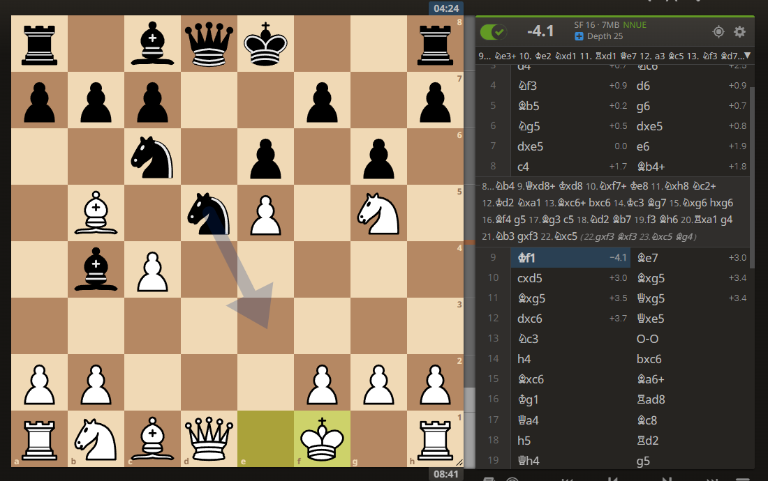 sumat777 (2474?) - kirillmironenko (2207). Позиция после 9. Крf1